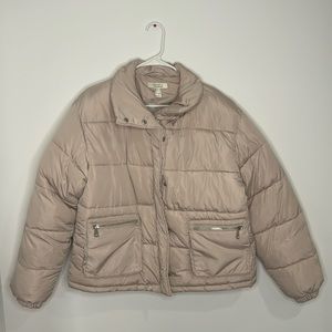 Forever 21 Women’s Beige Puffer Jacket Size Large